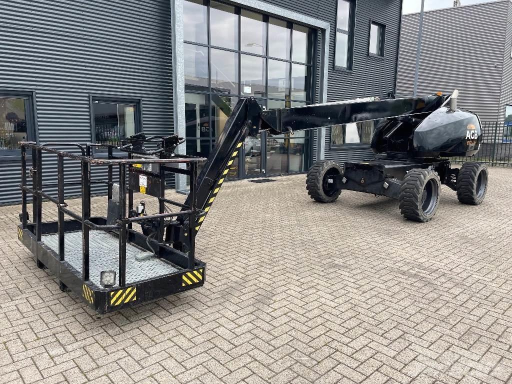Snorkel T 46 J RT Articulated boom lifts