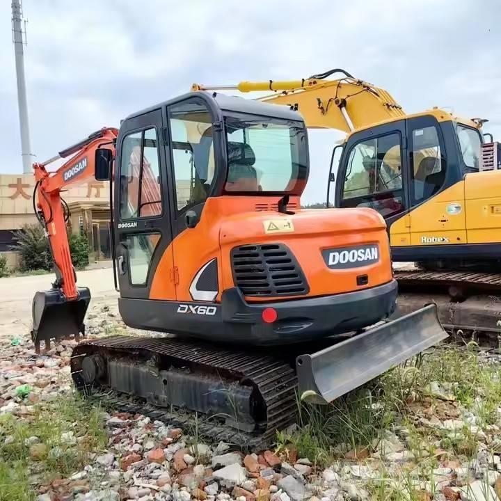 Doosan DX 60 Crawler excavators