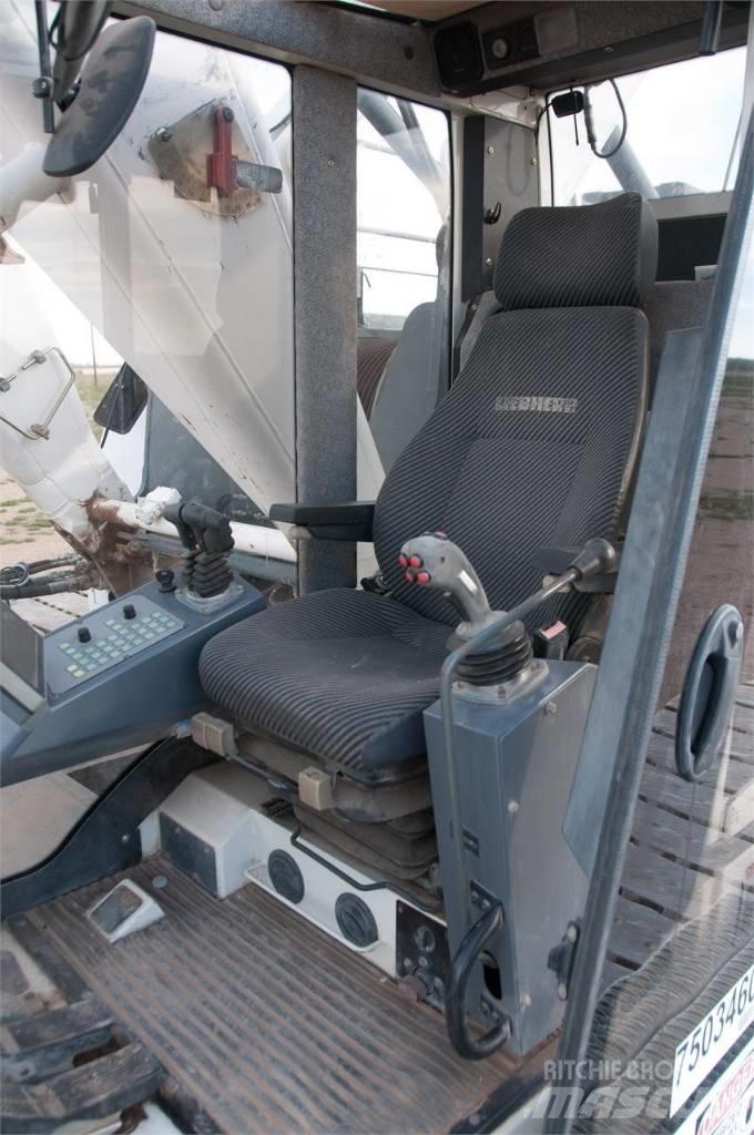 Liebherr LR 1200 Track mounted cranes
