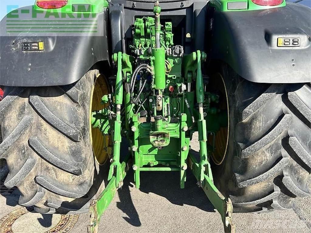 John Deere 6215r Tractors
