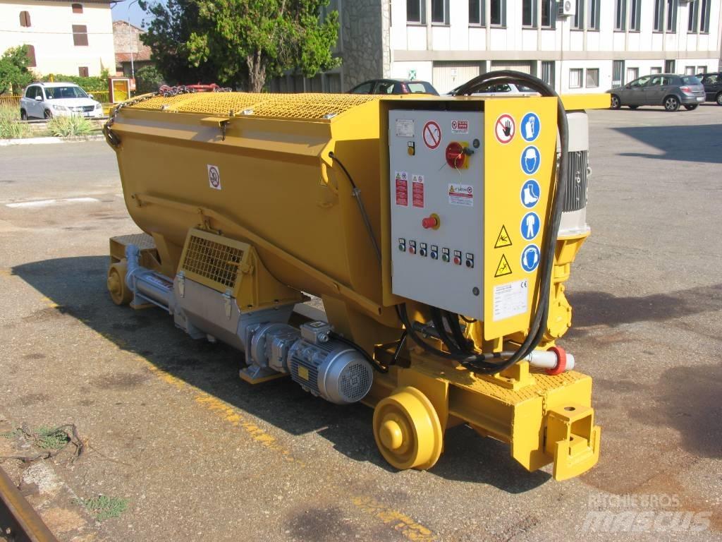  Pacchiosi Drill VM15 Concrete distribution booms