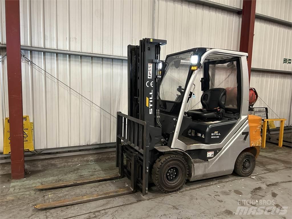 Still RCG20 Side loader
