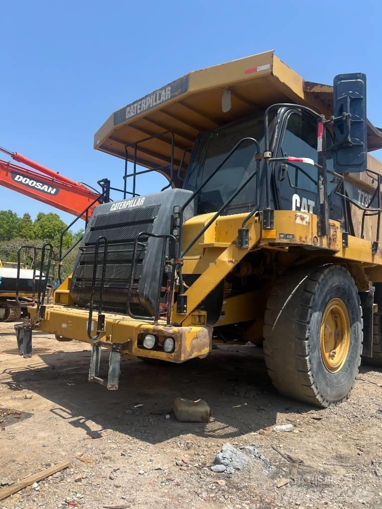 CAT 773 F Articulated Haulers