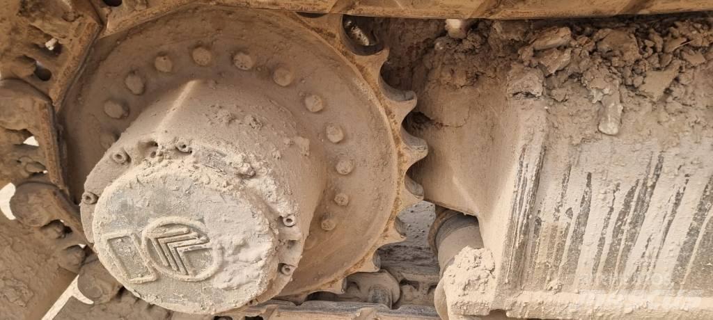 Liebherr 900 Crawler excavators