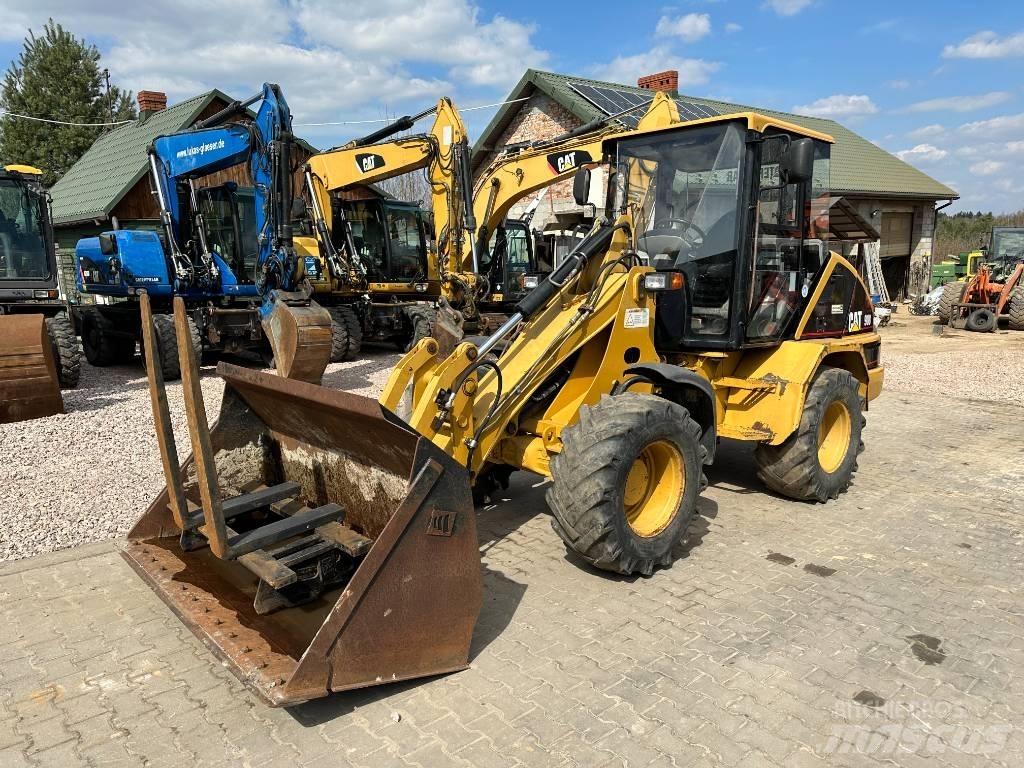 CAT 908 Wheel loaders
