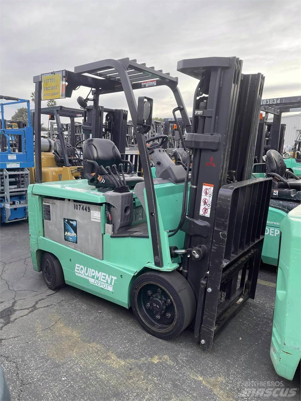 Mitsubishi FBC30N Electric forklift trucks