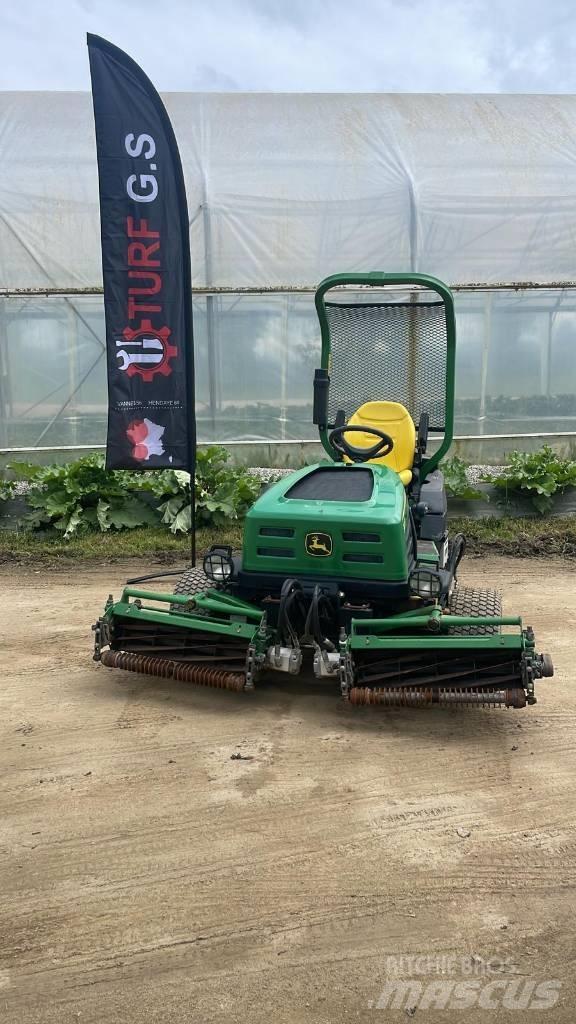 John Deere 2653 B Fairway mowers