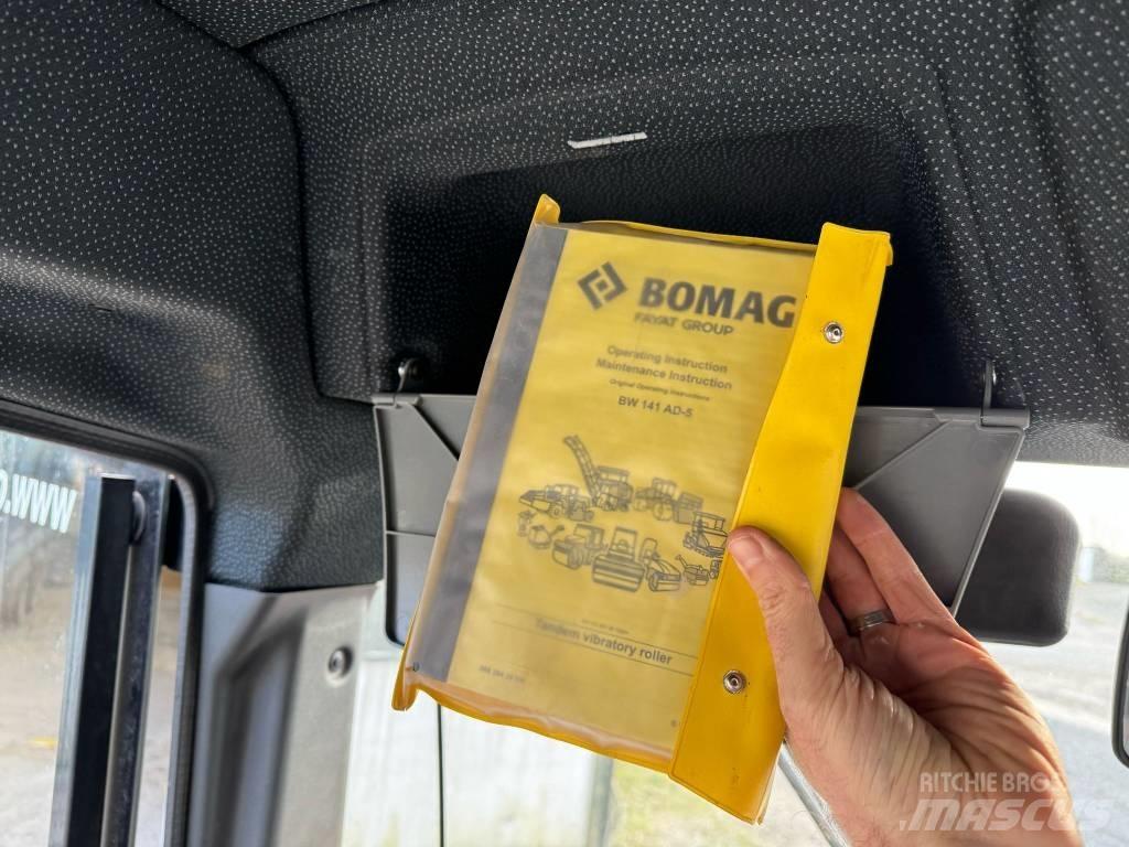 Bomag BW 141 AD-5 Twin drum rollers