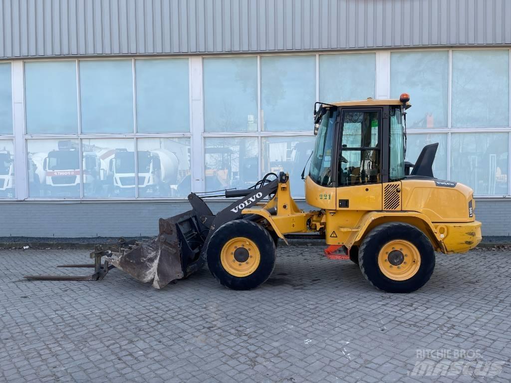 Volvo L 30 G  2017     CE Wheel loaders