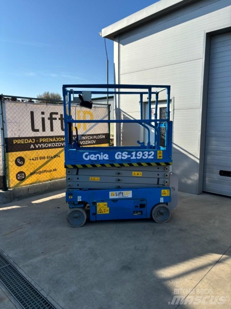 Genie GS 1932 Scissor lifts