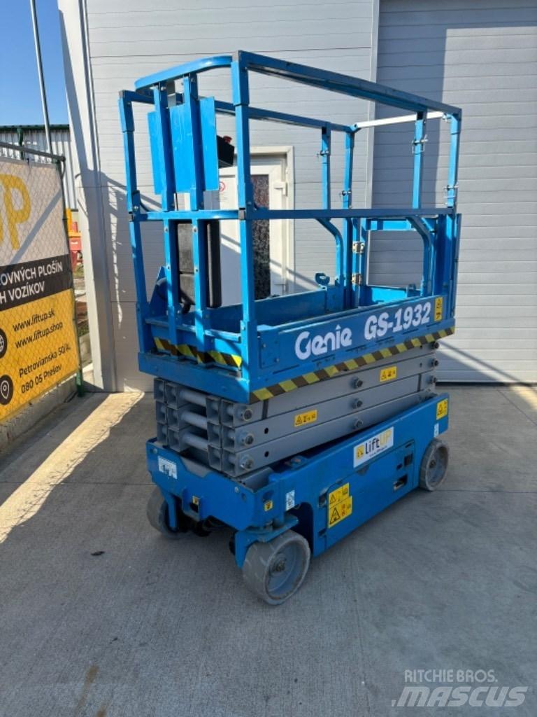 Genie GS 1932 Scissor lifts