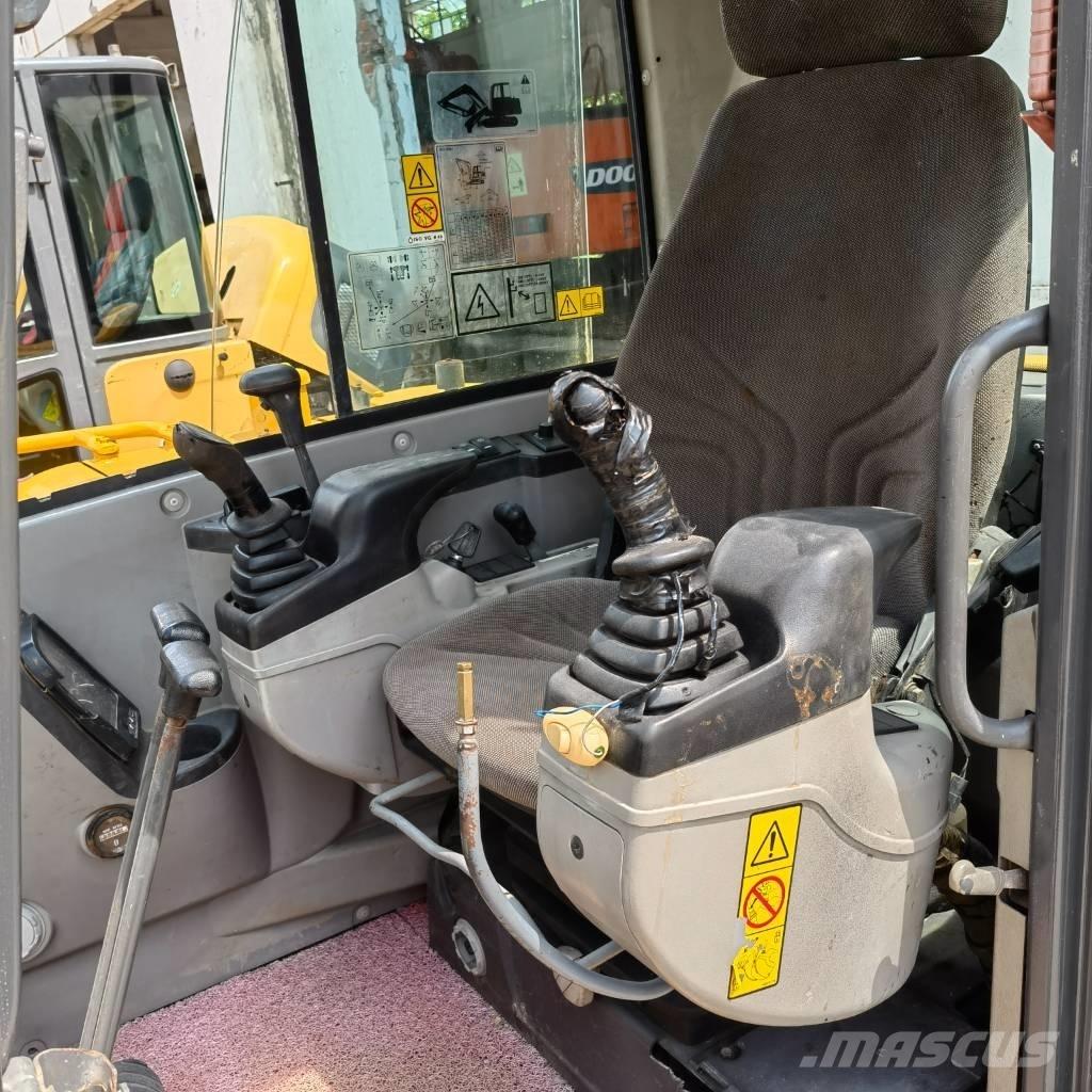 Volvo EC60 Mini excavators < 7t (Mini diggers)