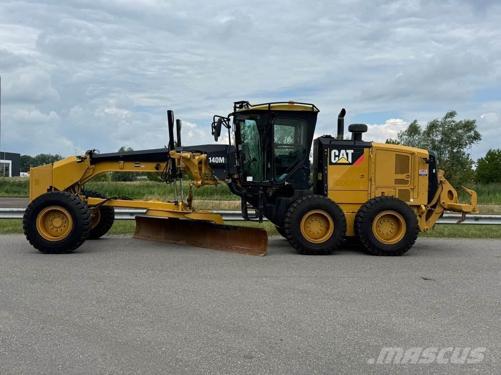 CAT 140M2 Graders