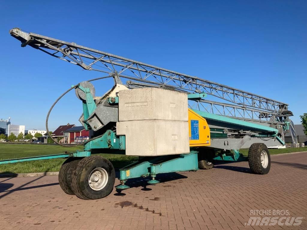 Cattaneo CM76B Self-erecting cranes