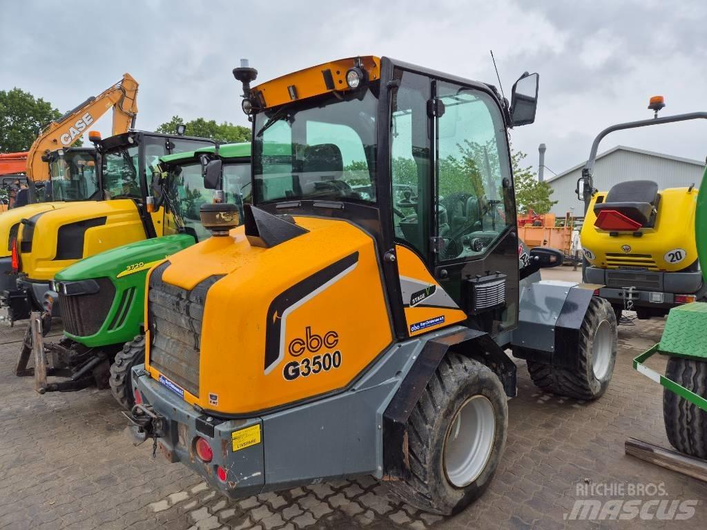 GiANT G3500 Mini loaders