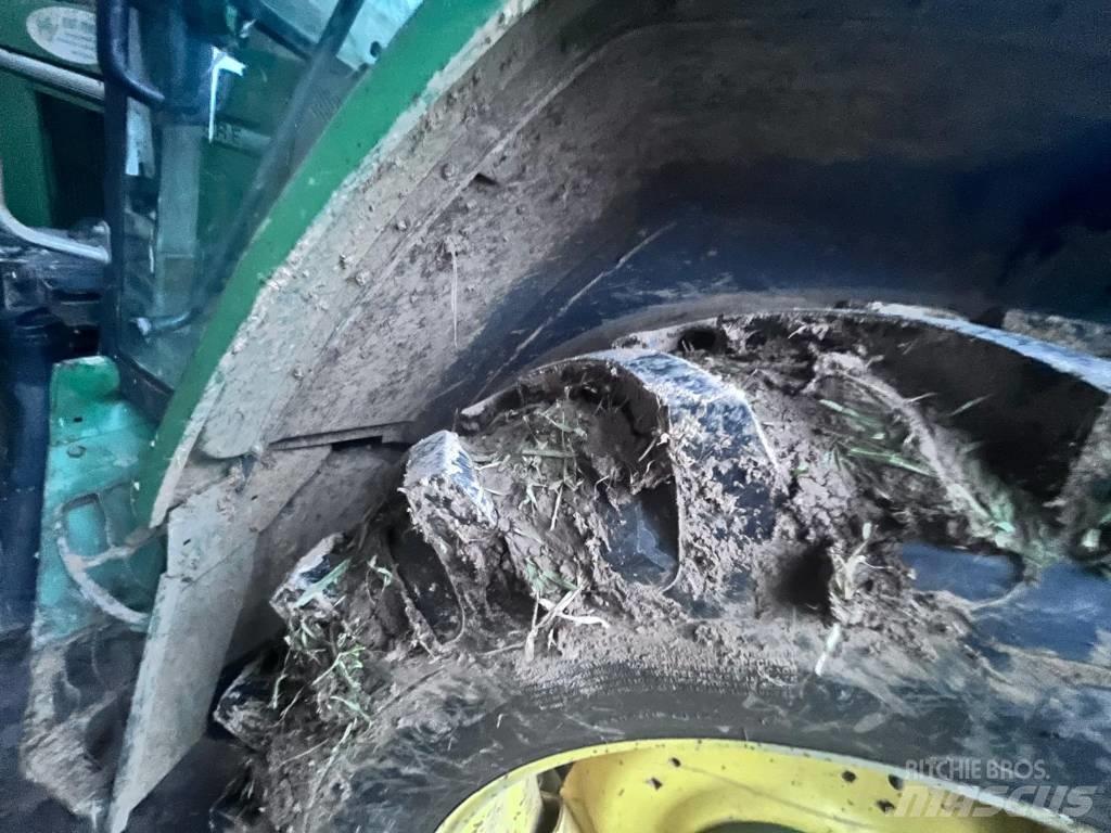 John Deere 6200 Tractors