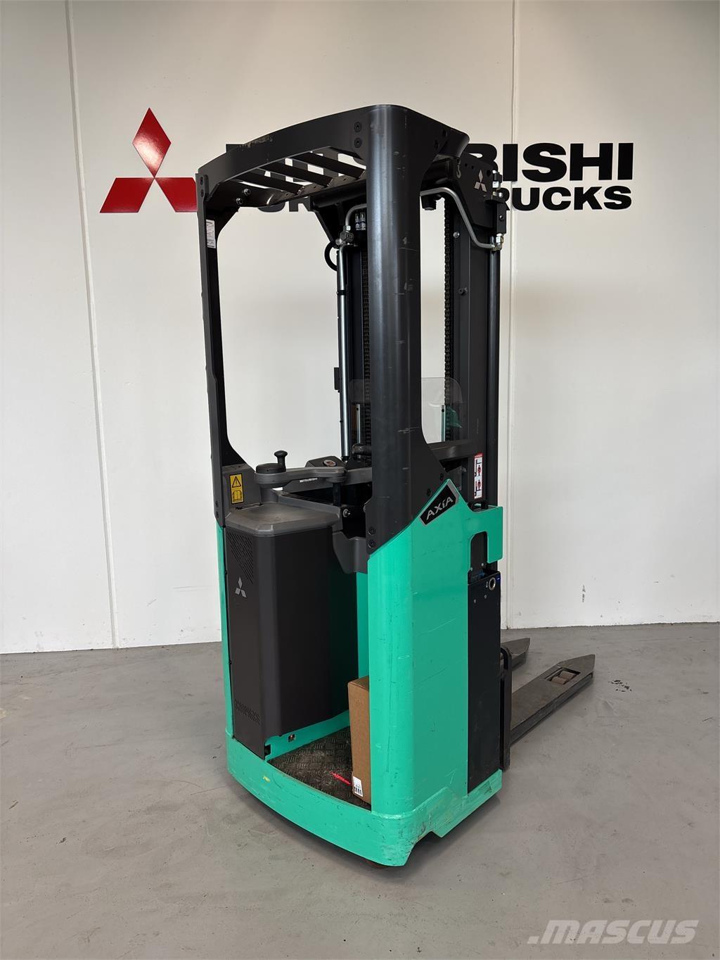 Mitsubishi SBR16N2 Self propelled stackers