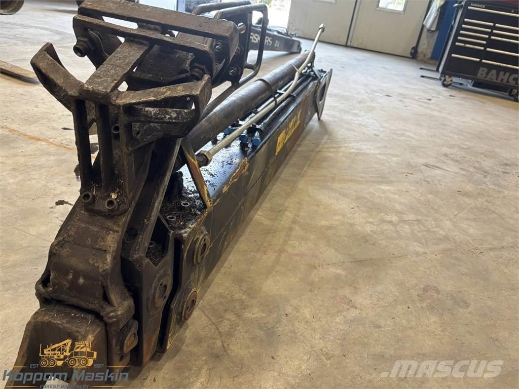 Fiskars 50L Loader cranes