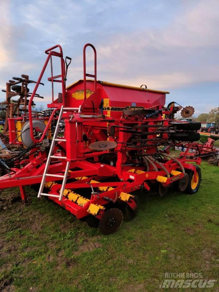 Väderstad 400S Drills