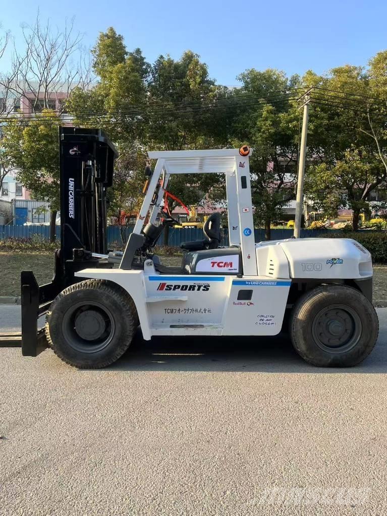 TCM FD 100 Diesel trucks