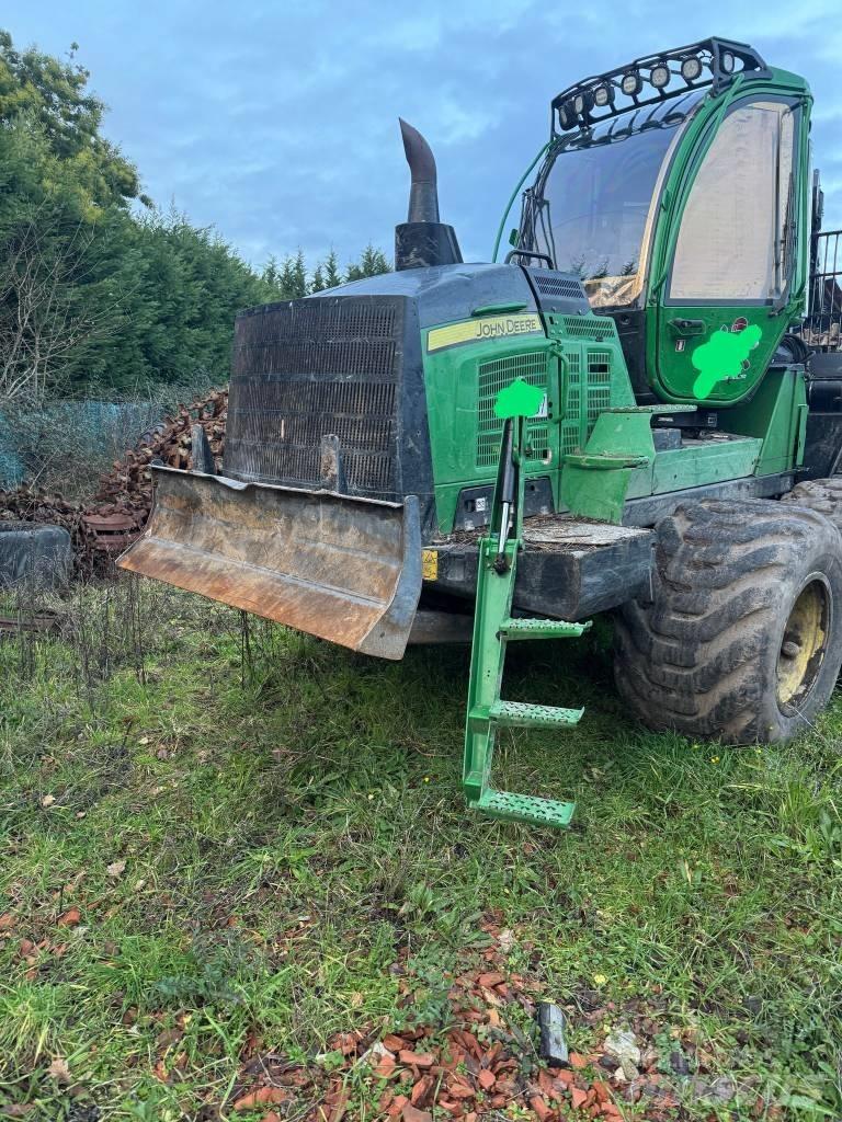 John Deere 1510G Forwarders