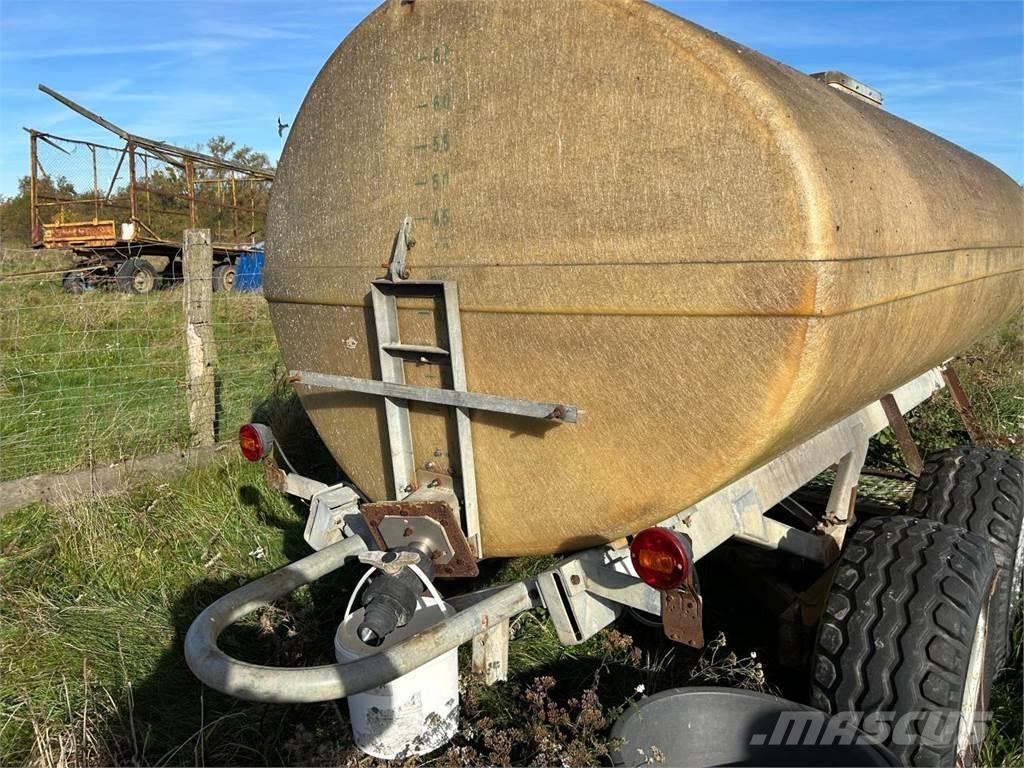 Chemo 310/65 Tanker semi-trailers