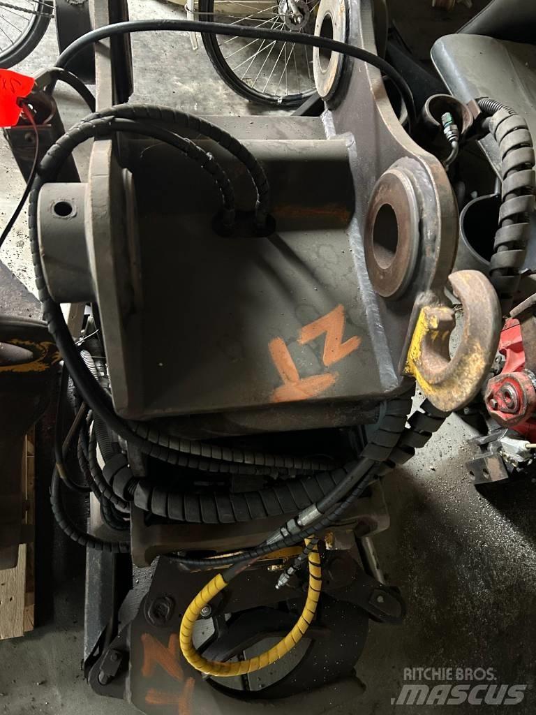 Engcon EC 214 Rotators