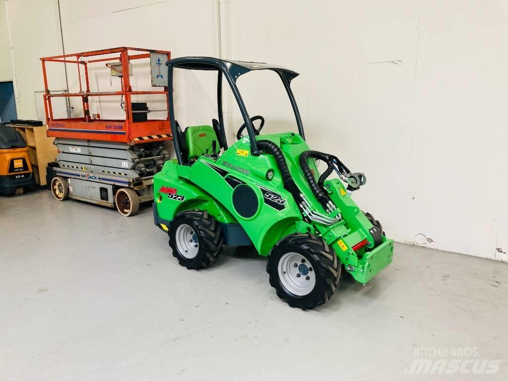 Avant 523 Mini loaders