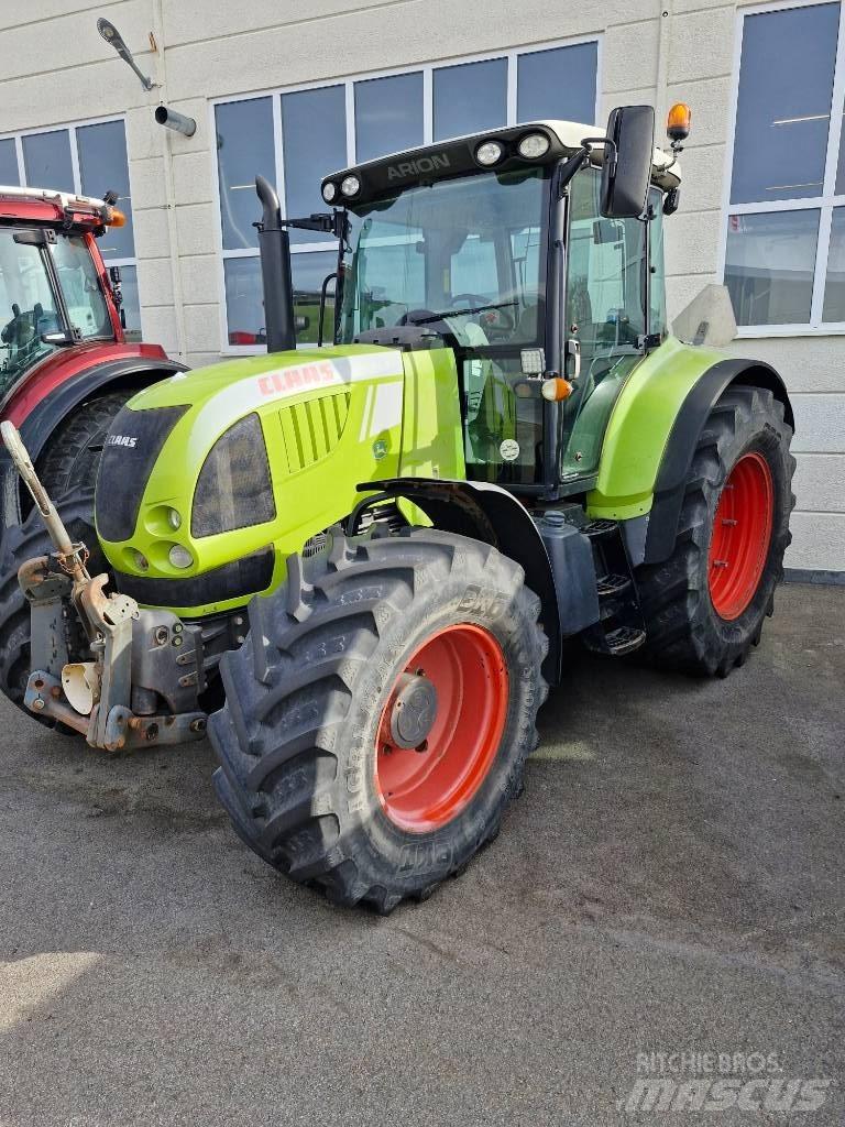 CLAAS Arion 640 Tractors