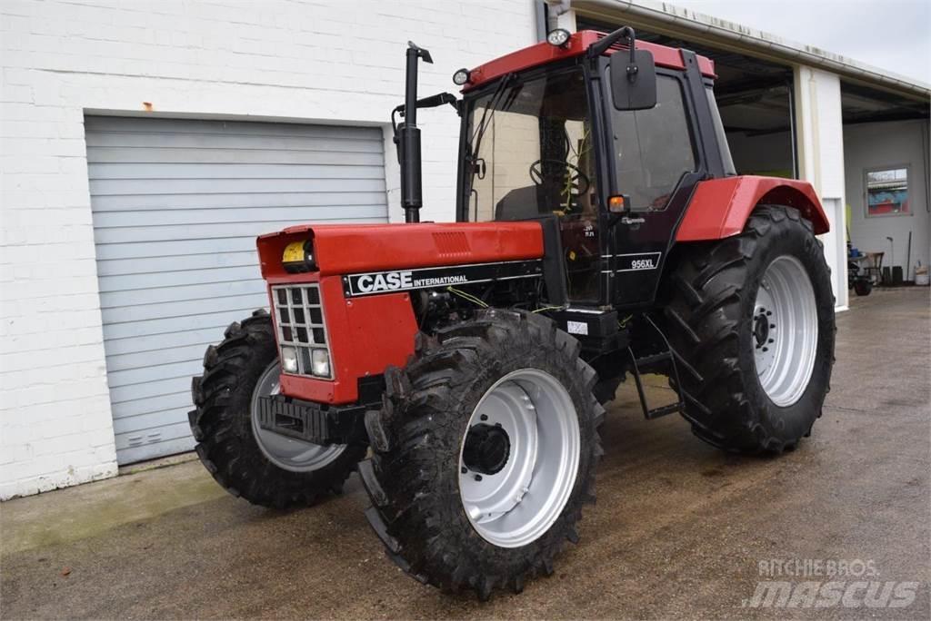 Case IH 956 XL Tractors
