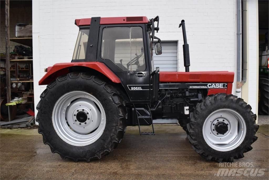 Case IH 956 XL Tractors