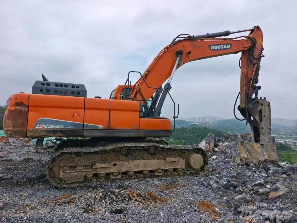 Doosan DX 340 LC Crawler excavators