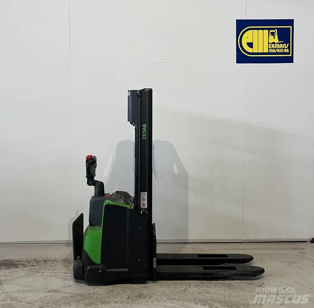Cesab S 212 L Pedestrian stacker