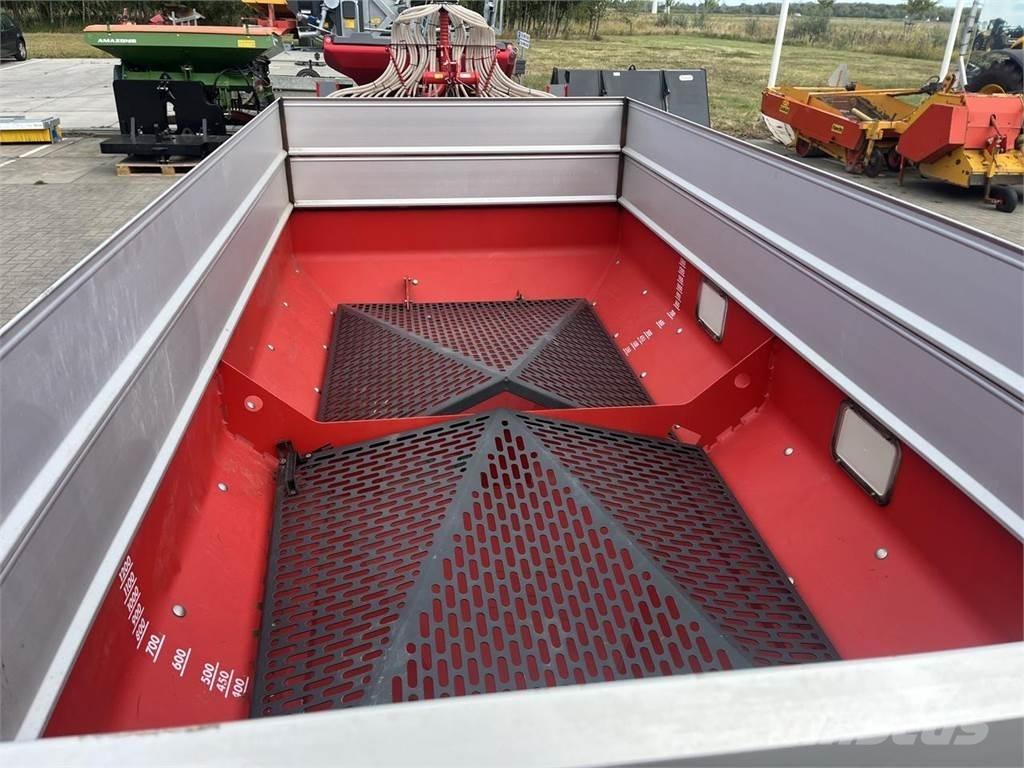 Vicon RO-EDW 1500 Mineral spreaders
