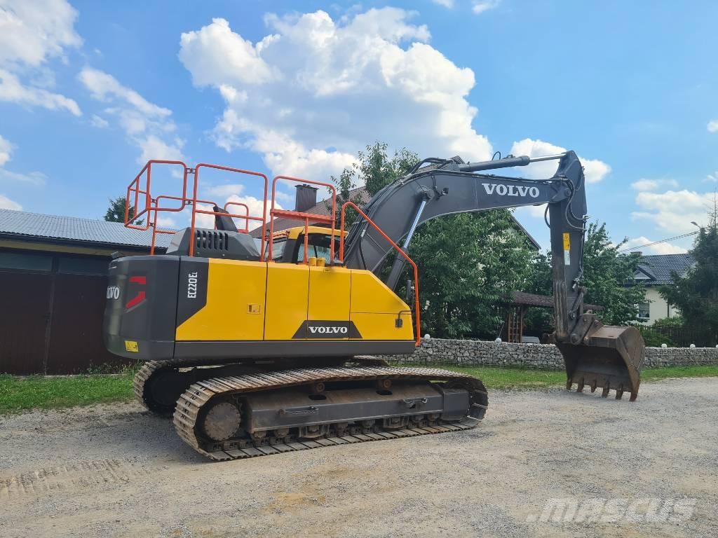 Volvo EC 220 E Crawler excavators