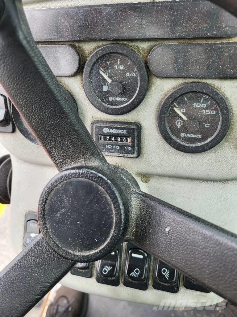 Bullmor DQ 80 Side loader