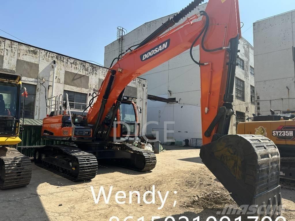 Doosan DX 300 Mini excavators  7t - 12t