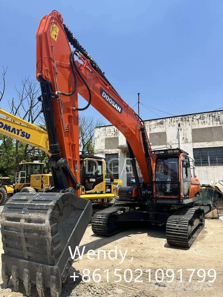 Doosan DX 300 Mini excavators  7t - 12t
