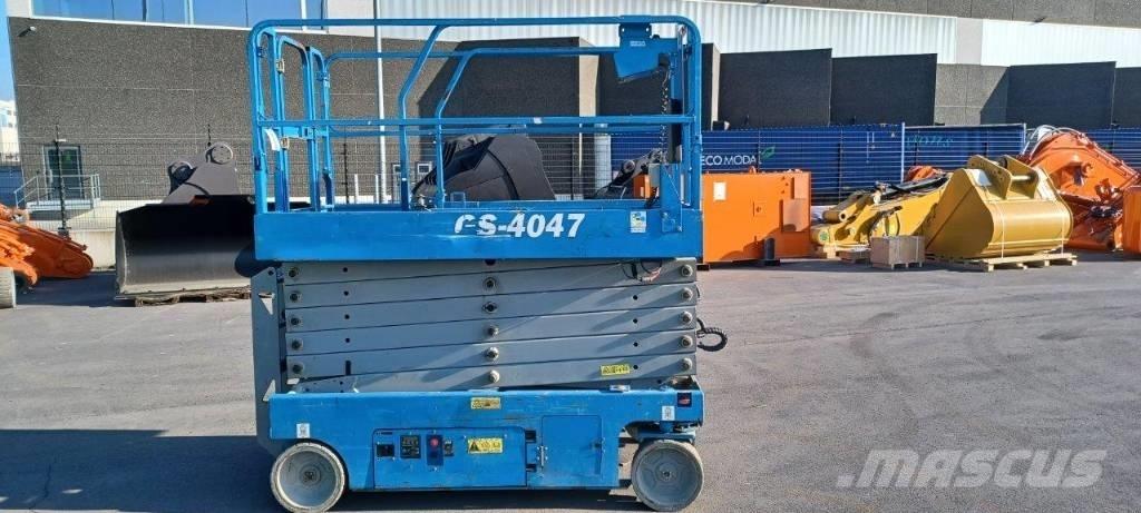 GENIE GS4047 Scissor lifts
