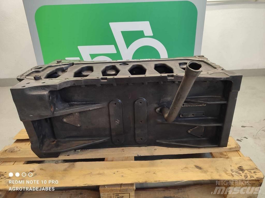 Fendt 926 oil pan Engines