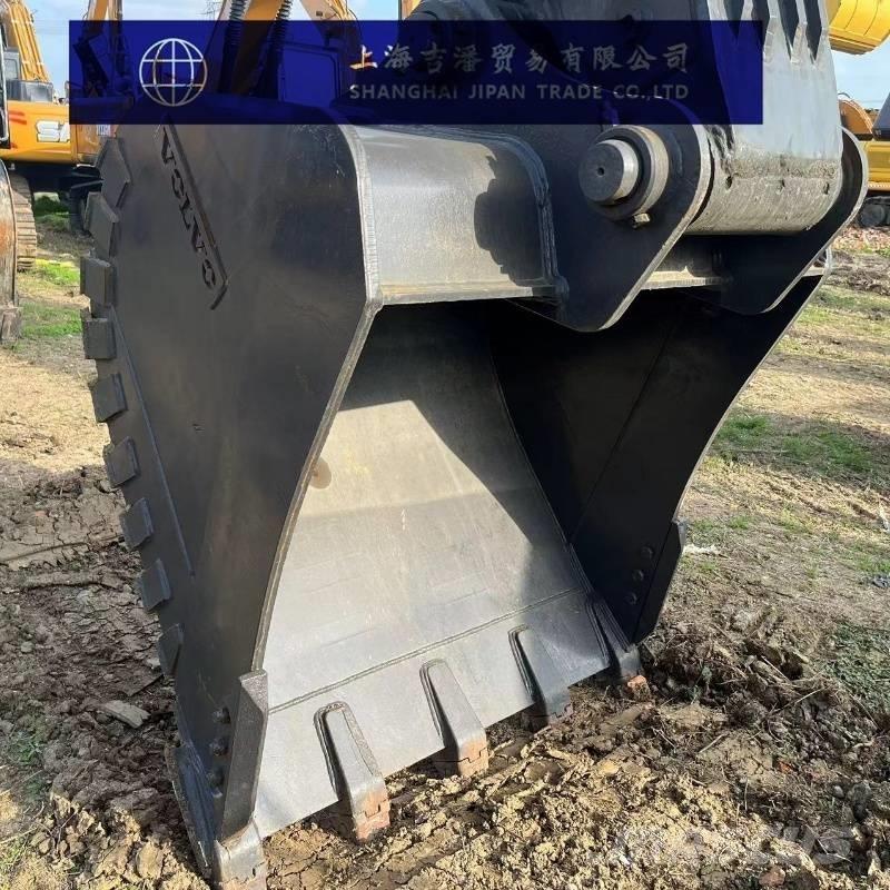 Volvo EC 300 D LR Crawler excavators