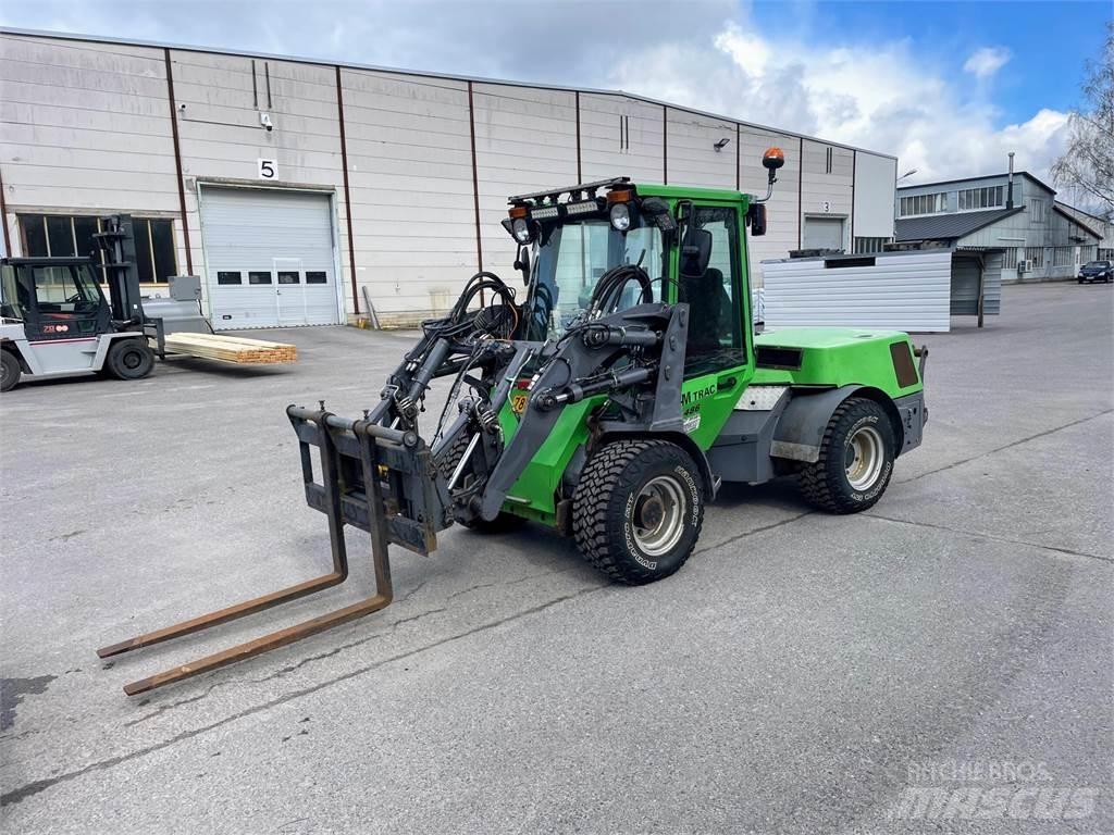 LM Trac 486 Compact tractors