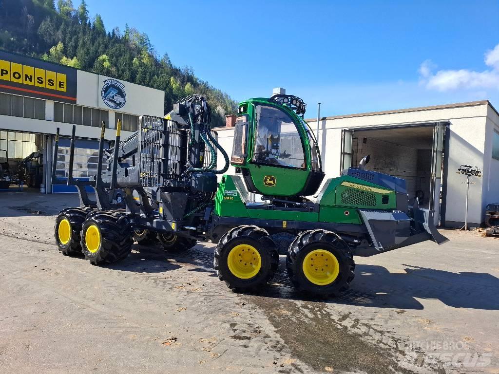 John Deere 910G Forwarders