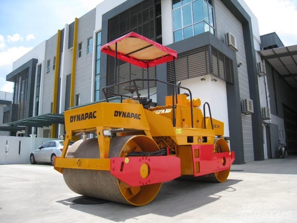 Dynapac CC 211 Twin drum rollers