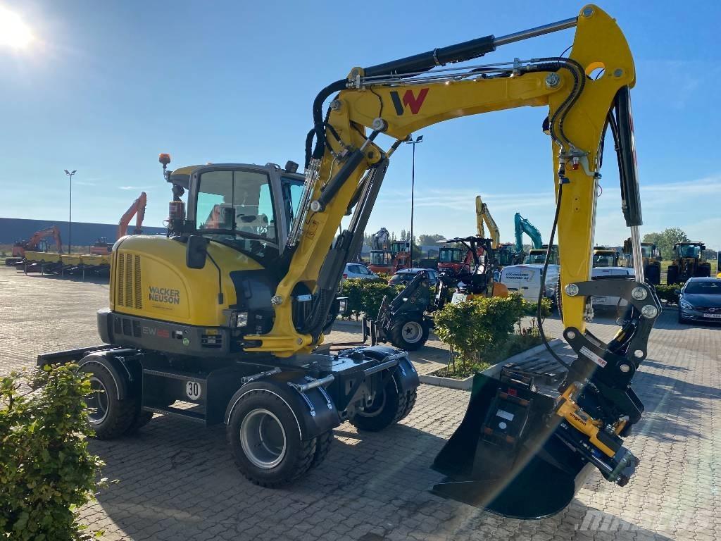 Wacker Neuson EW 65 Wheeled excavators