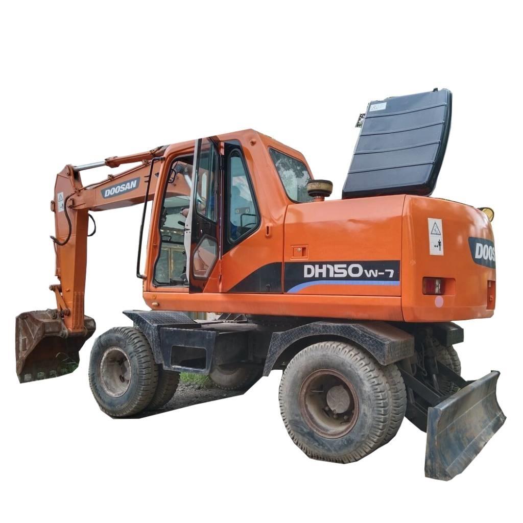 Doosan DH 150 W-7 Wheeled excavators