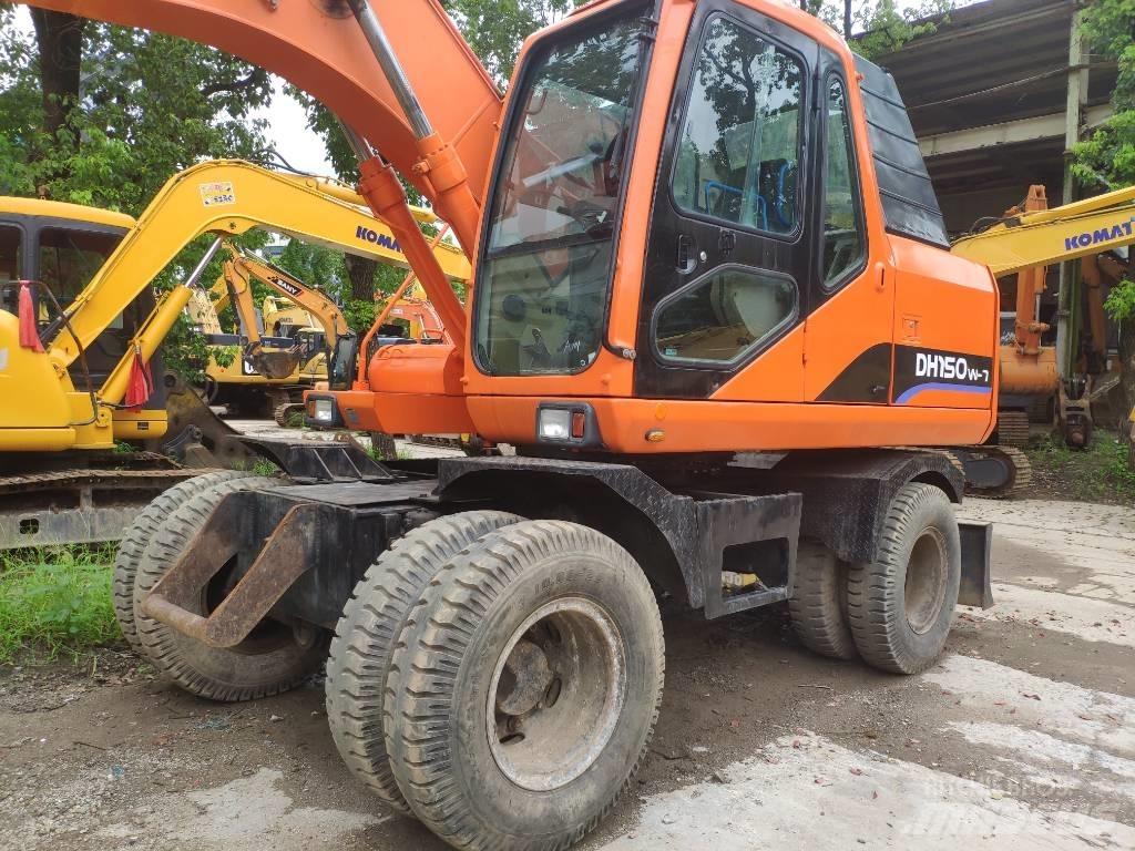 Doosan DH 150 W-7 Wheeled excavators