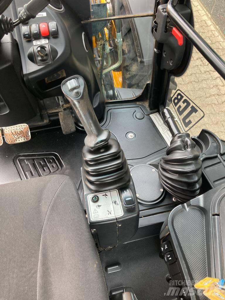 JCB 4 CX Backhoe