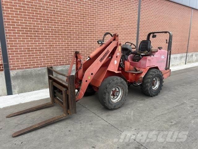 Schäffer 4048 Multi-purpose loaders