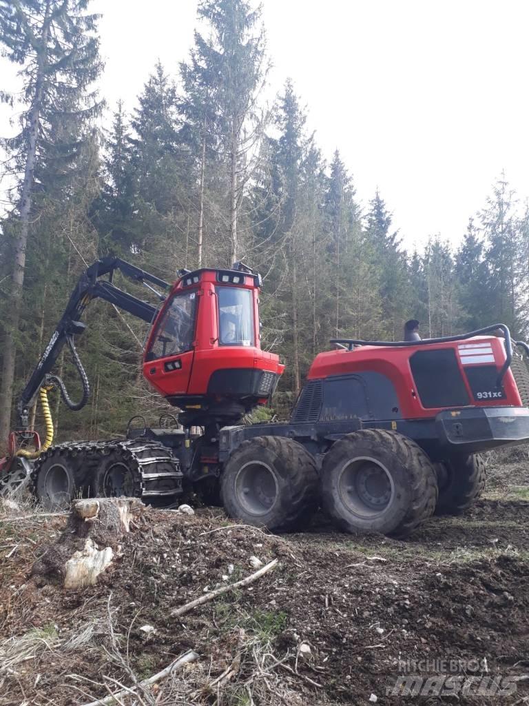 Komatsu 931 XC Harvesters